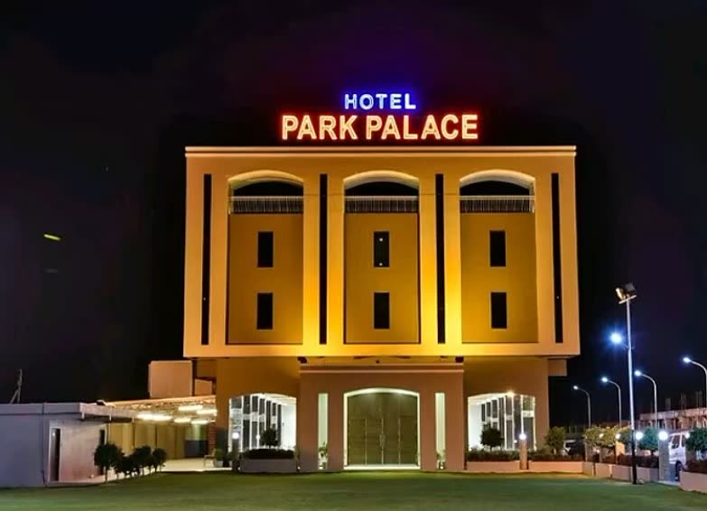 Mahakal Palace Hotel, a hotel in Ujjain